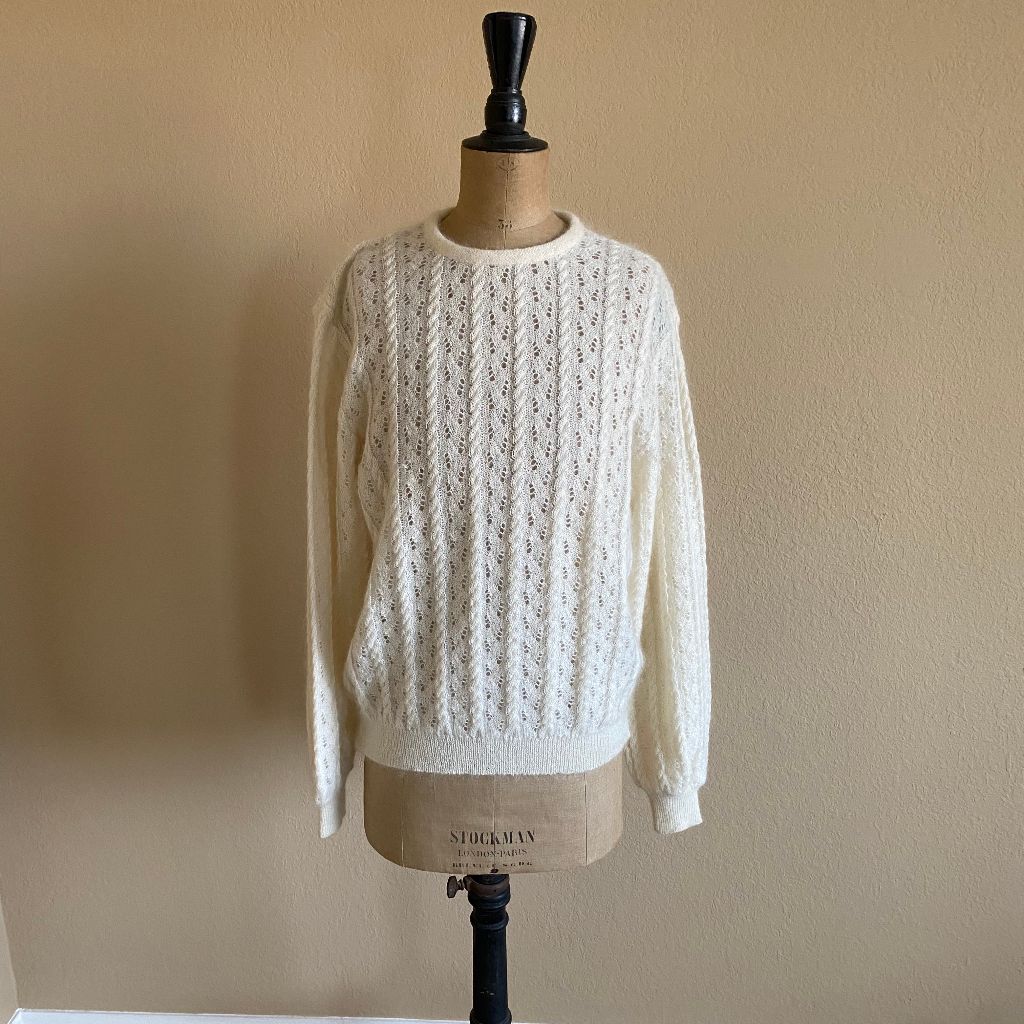 isanna vintage pullover sweater