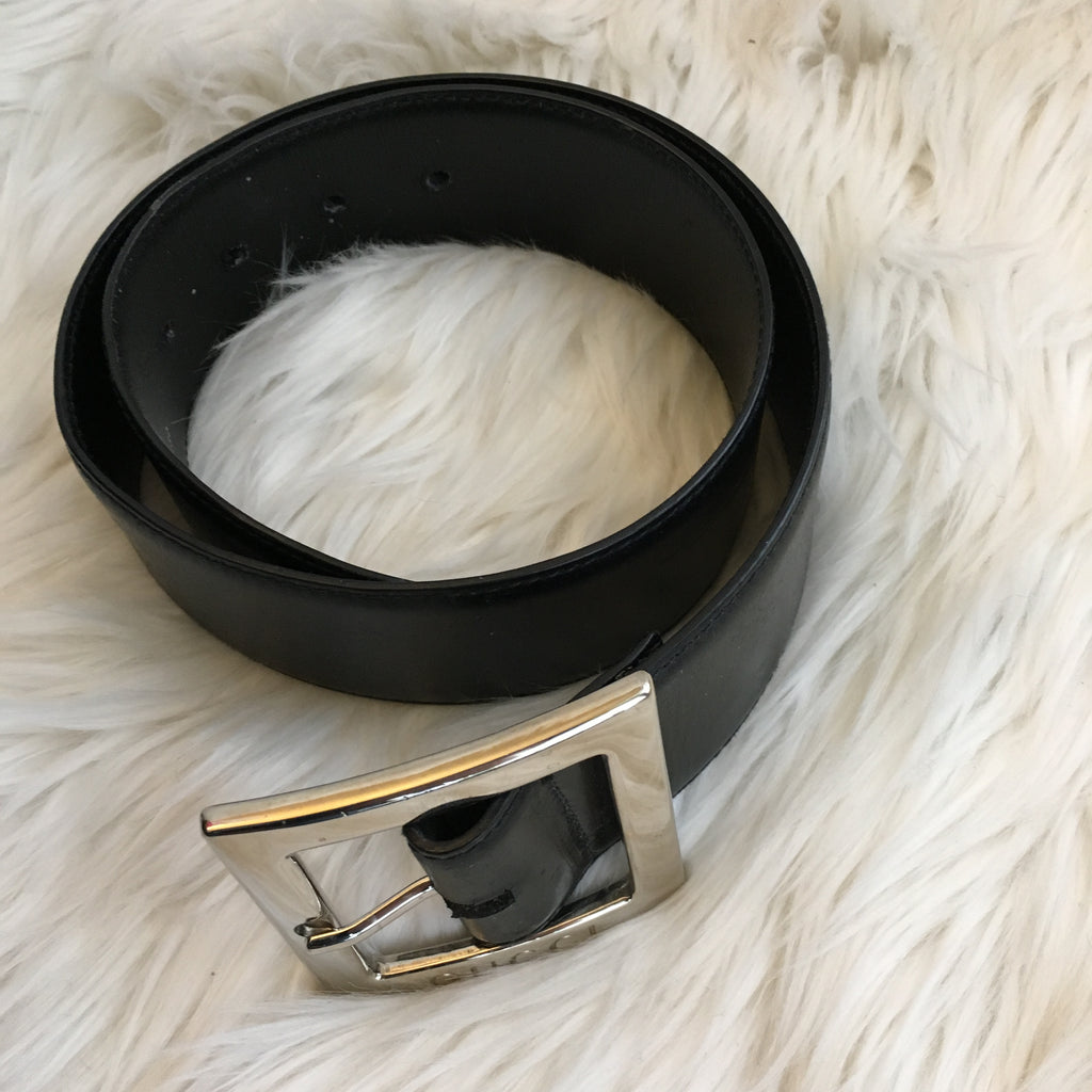 gucci leather belt w/ square silver buckle