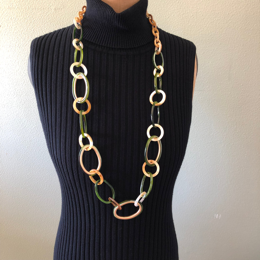 island large acrylic link necklace (new)