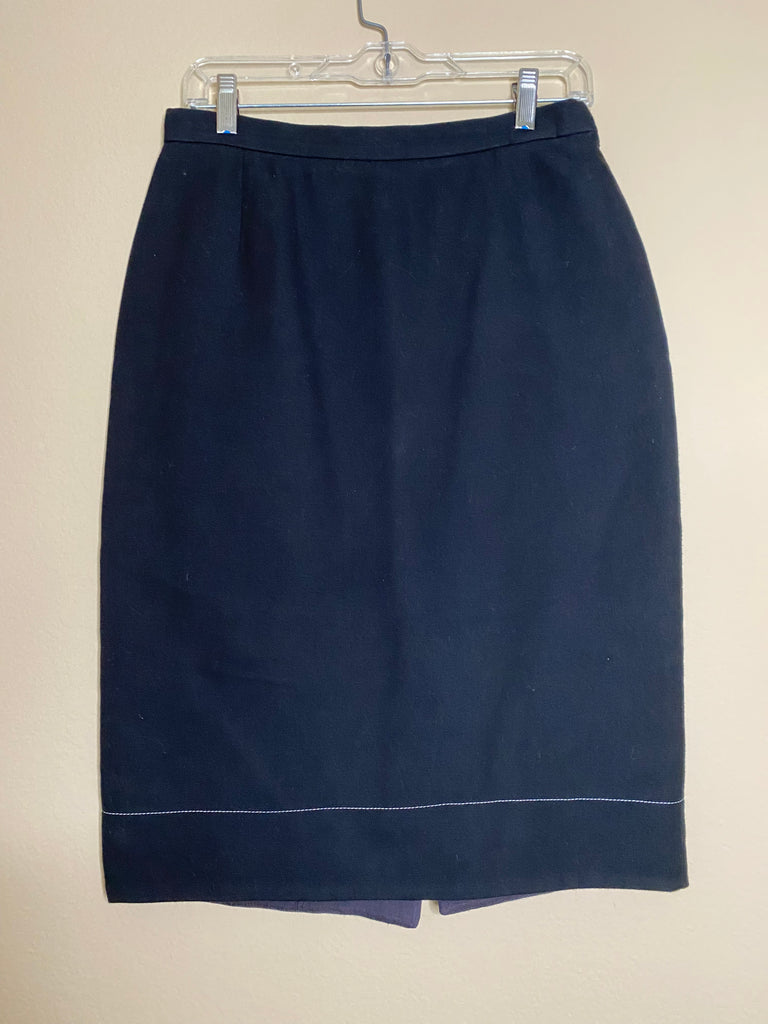 prada pencil skirt w/ stiching detail