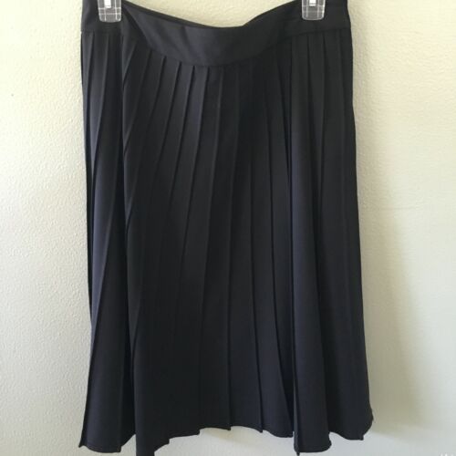 club monaco pin tuck pleated skirt