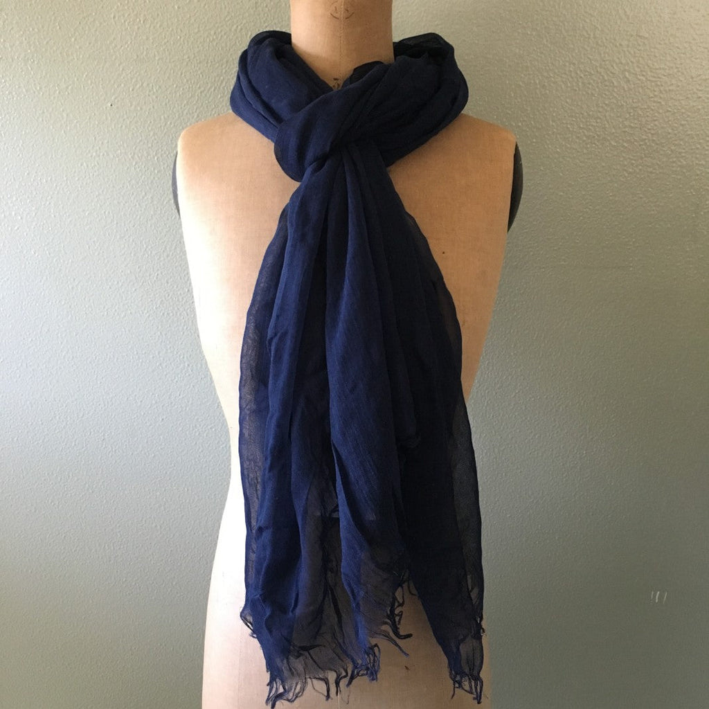 max mara navy blue scarf / wrap
